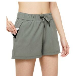 Lululemon On the Fly Short